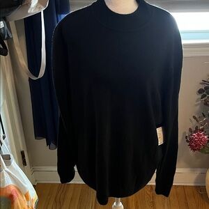 Sag Harbor Classic Black Turtleneck Sweater